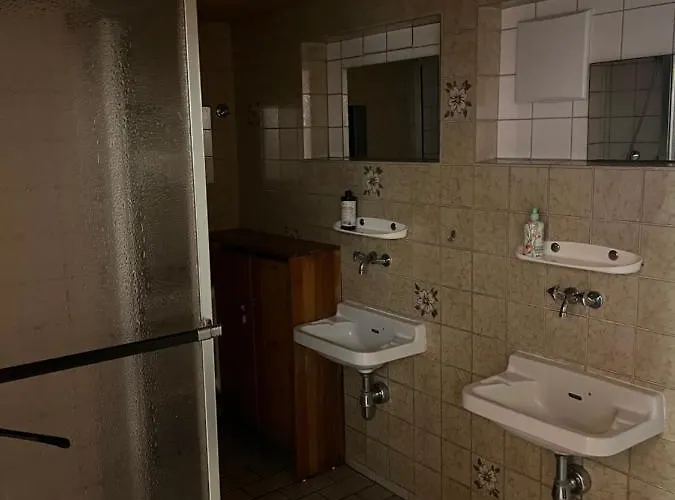 Vesperstube Michelbach ベッド・アンド・ブレックファスト ガッゲナウ